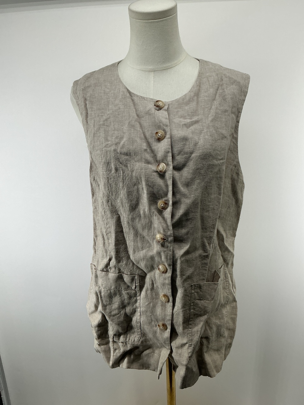 100% European Linen Longline Vest